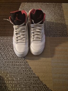 Air Jordan 5 Fire Red Retro Basketball Sneakers